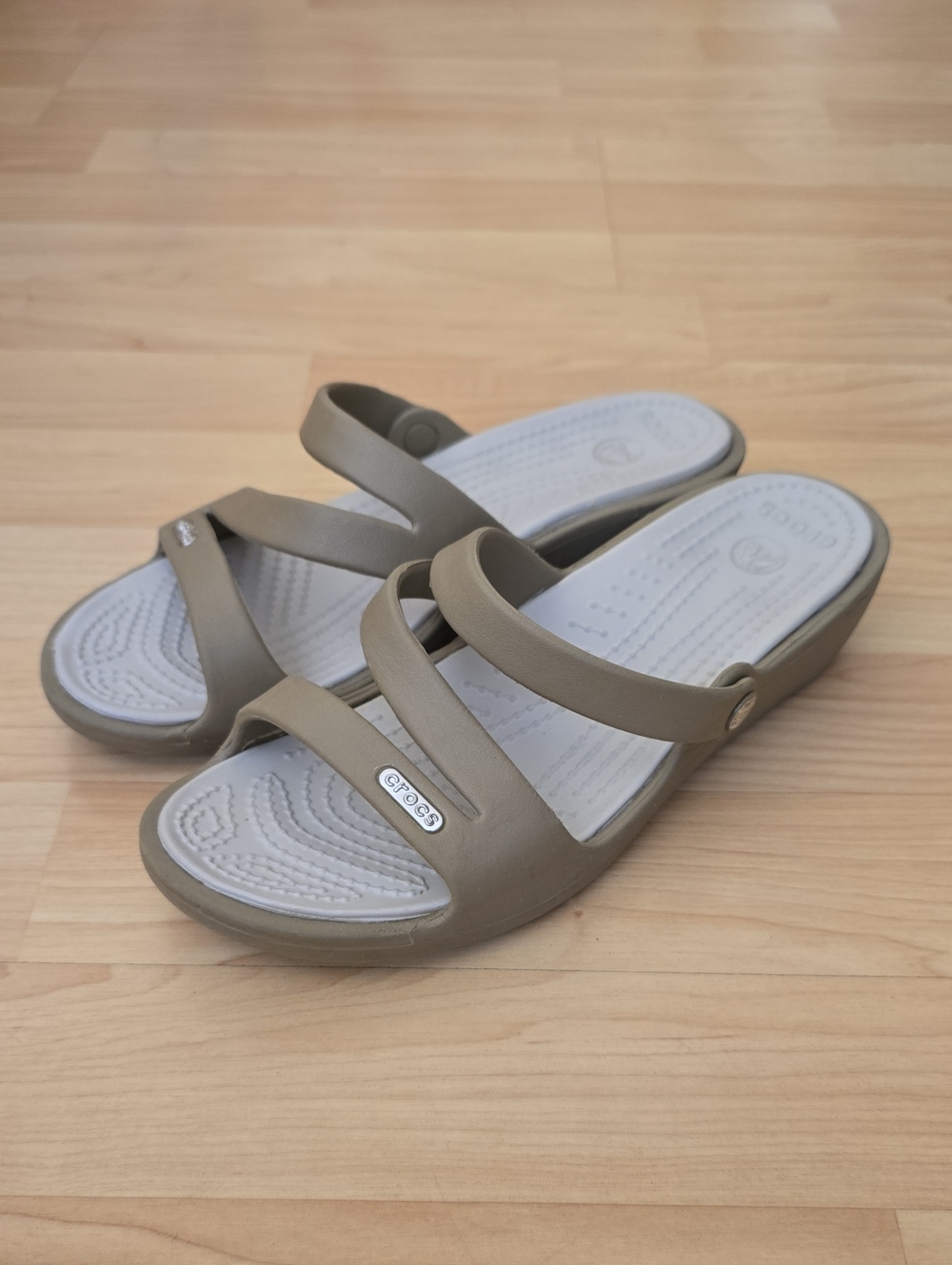 CROCS Patricia Strappy Slip On Comfort Wedge Sandals Khaki Tan Pearl  Size W6
